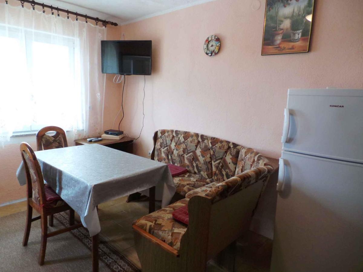 Apartment Karlobag/Velebit Riviera 27804 Eksteriør billede